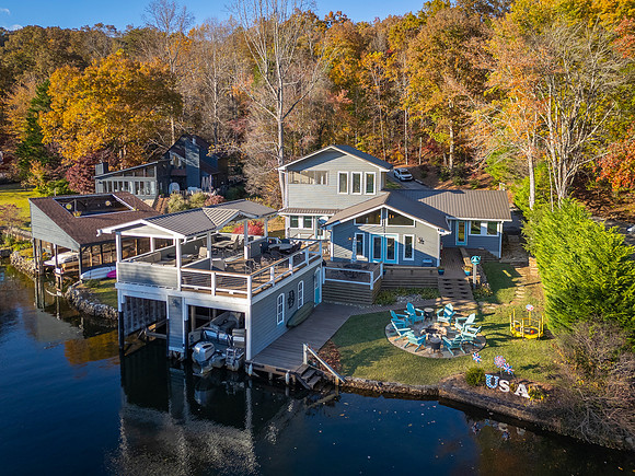 DJI_20251031172335_0163_D