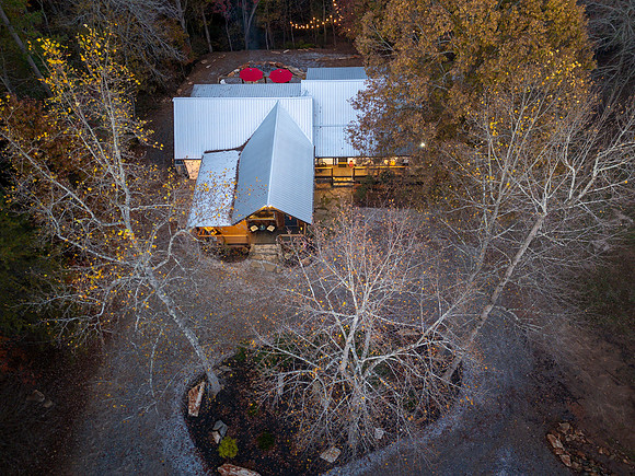DJI_20251103180733_0245_D