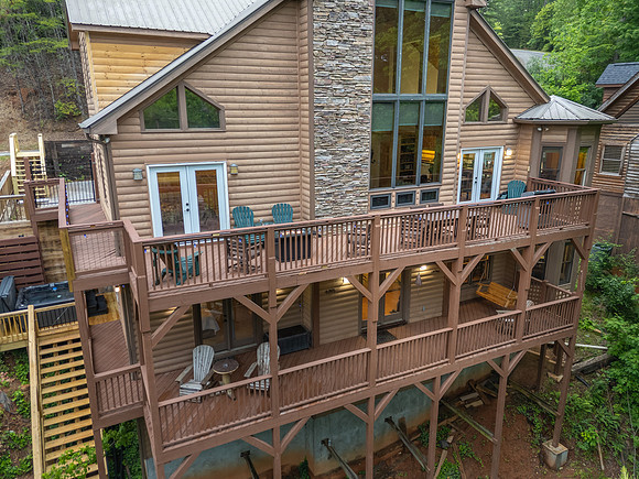 DJI_20260508195335_0117_D