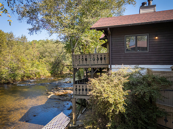 DJI_20241008150314_0383_D