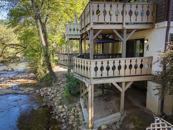 DJI_20241008150349_0385_D